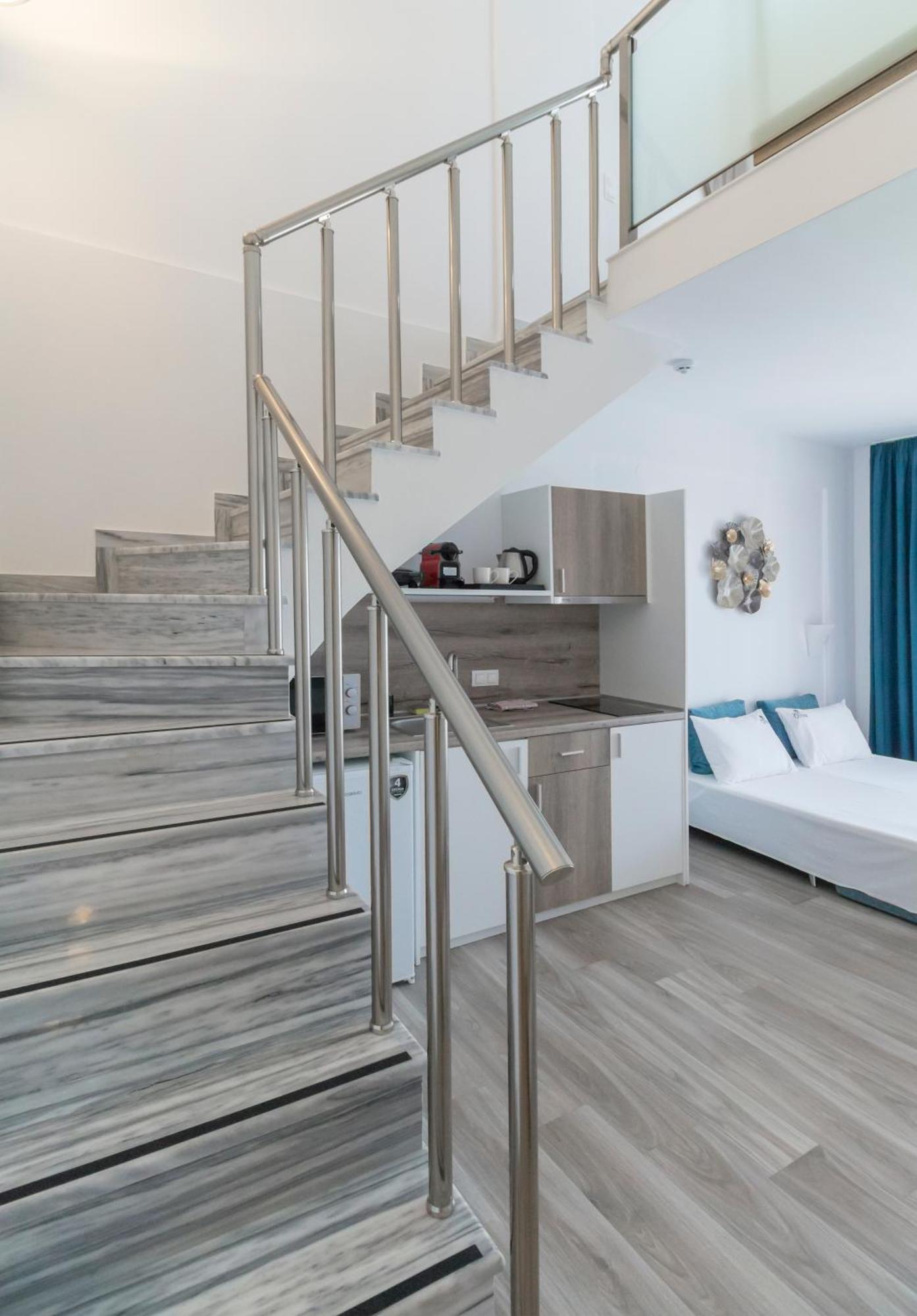 Oliva Suites Nikiti  Exteriér fotografie